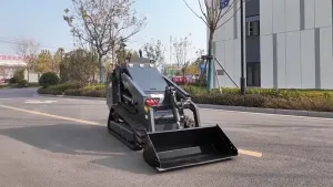 Гусеничный мини-погрузчик с бортовым поворотом T750 (400 кг)