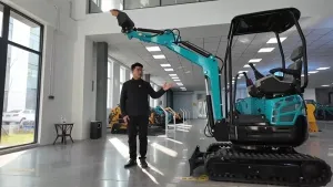 Гусеничный мини-экскаватор KV18 (1500 кг)