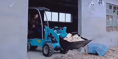 Электрический фронтальный погрузчик E10/15