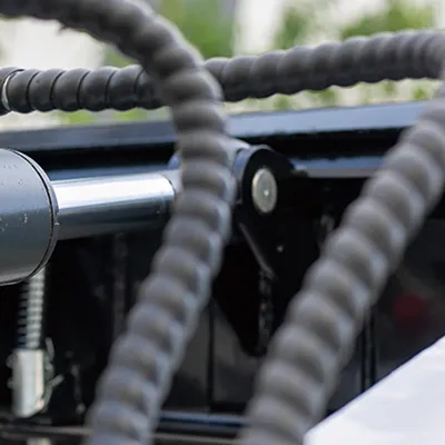 Мини-погрузчик с бортовым поворотом S360