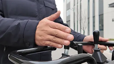 Мини-погрузчик с бортовым поворотом S390