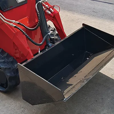 Мини-погрузчик с бортовым поворотом T360